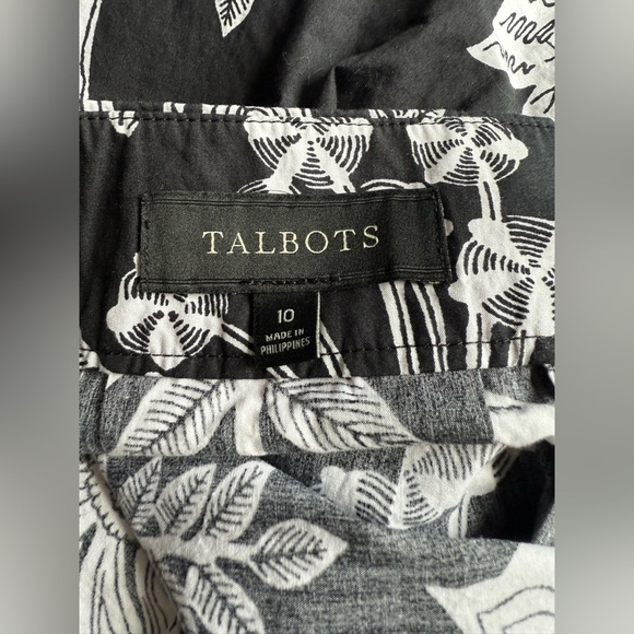 Talbots Flare Pleated Skirt Women’s SZ 10 Black White Floral Cotton MIDI Summer - Picture 8 of 8